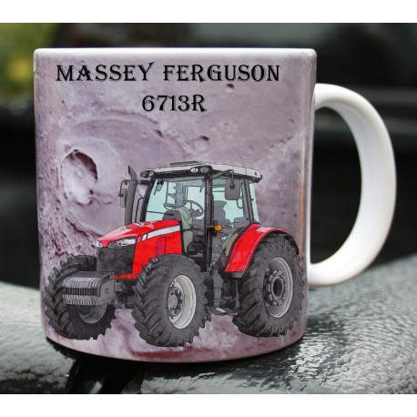 Foto hrneček traktor MASSEY FERGUSON 6713R
