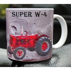 Foto hrneček traktor Mc Cormick Super W-4